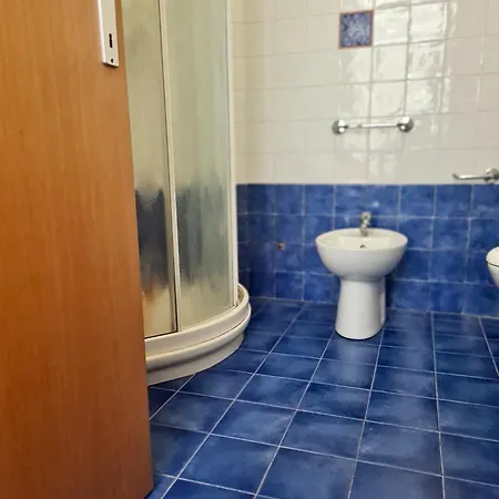 Casa Liana 9 Апартаменты *